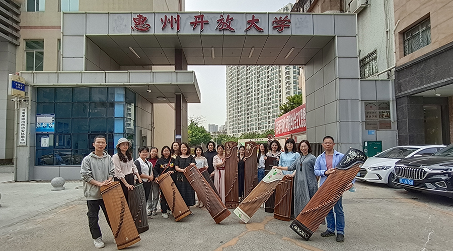 wx社区教育古筝班1.jpg